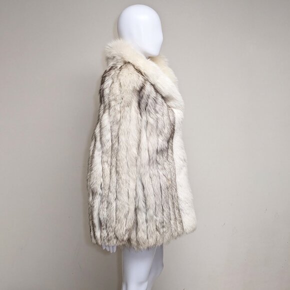 SAGA FOX Natural Blue/Shadow Fox Fur Stroller/Coat - Picture 3 of 12